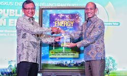 Terbitkan Buku “Public Interest in Energy Sector”, Arcandra Bahas Isu-isu Energi Nasional dan Global