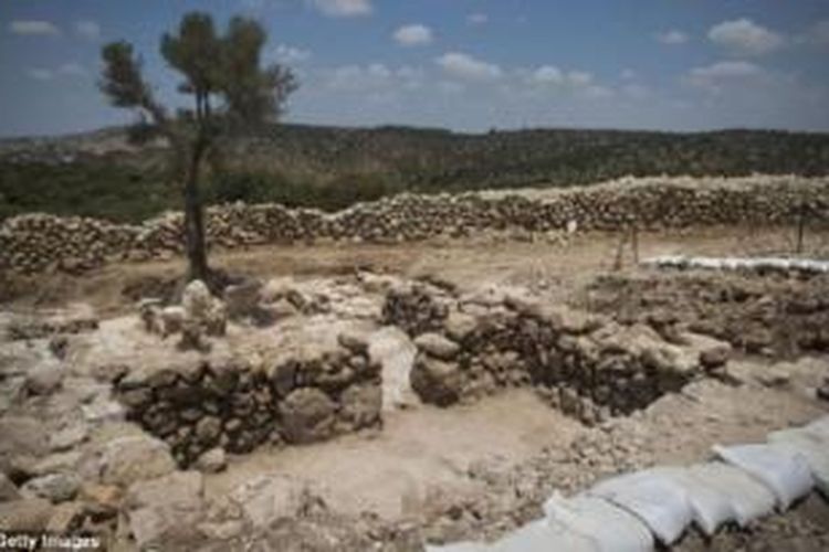 Benarkah Reruntuhan Ini adalah Istana Nabi Daud?