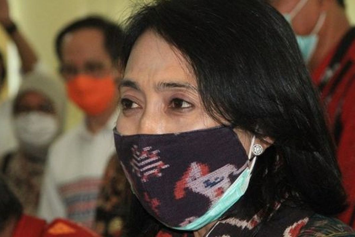 Menteri Pemberdayaan Perempuan dan Perlindungan Anak (PPPA), Bintang Puspayoga, mengunjungi Waingapu, Sumba awal Juli untuk membahas permasalah kawin tangkap. 