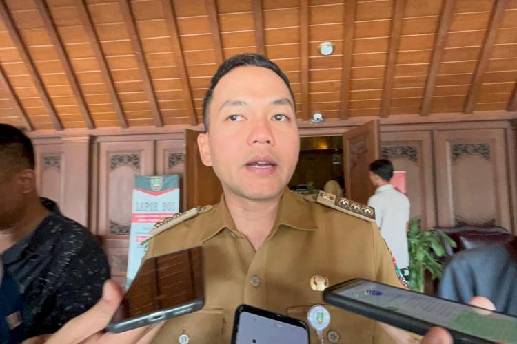 Viral Mobil Pikap KDMP Parkir di Solo Paragon Mall, Wali Kota Respati Ardi Buka Suara