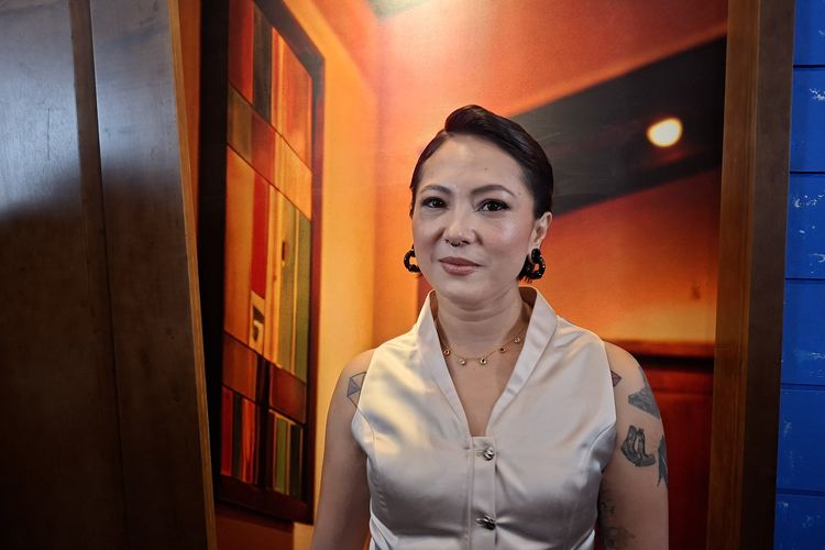 Poppy Sovia Petik Pelajaran Berharga dari Film Aku Sebelum Aku
