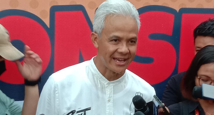 Merespons soal APK Paslon 02 yang Hilang Jelang Kedatangannya di Banyuwangi, Ganjar: Laporkan Saja!