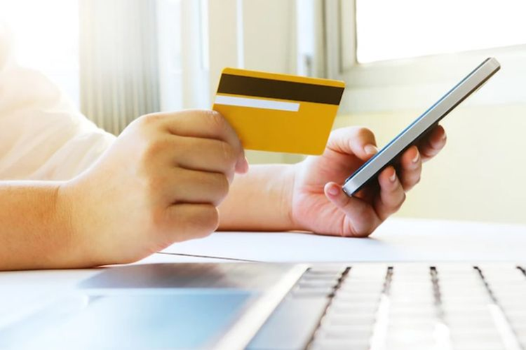 Ilustrasi pemblokiran sementara rekening tidak aktif atau dormant. 