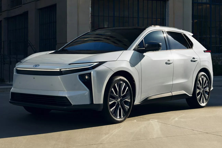 Toyota bZ4X Ganti Nama Jadi bZ, Simak Ubahan Lainnya