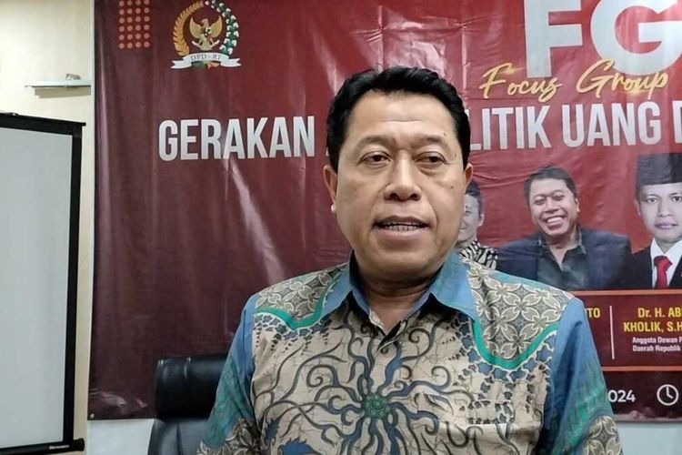 Sulitnya Menindak Praktik Politik Uang Saat Pemilu...