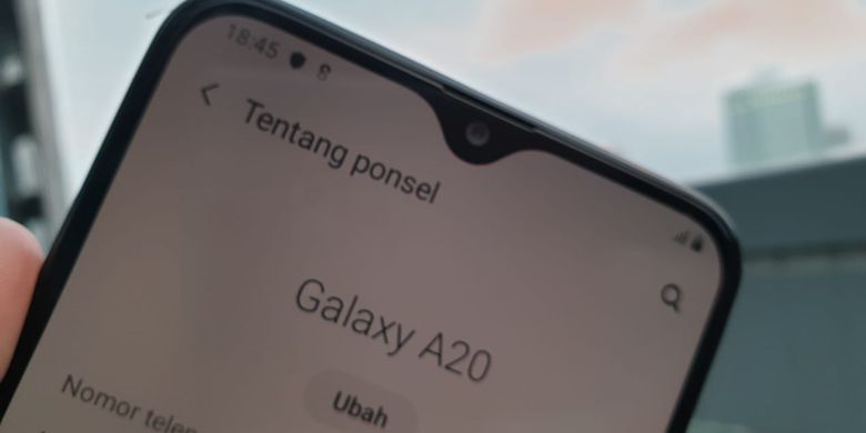 samsung galaxy a20s dibekali tiga