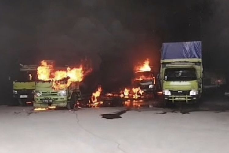 Pabrik Styrofoam di Cileungsi Bogor Terbakar, Pemadam Masih Berjibaku dengan Api