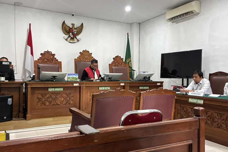 Hakim Tolak Praperadilan Ketum Kesthuri Asrul Aziz Terkait Penggeledahan Kasus Kuota Haji