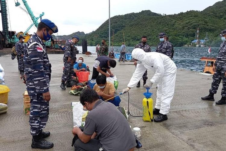 Aksi pencurian ikan di periaran Indonesia, tepatnya di Perairan Natuna, Kepulauan Riau (Kepri) kembali terjadi. Kali ini pencurian tersebut dilakukan oleh kapal ikan asing (KIA) asal Vietnam. KIA Vietnam berlambung MV. TG 91115 TS dengan tujuh anak buah kapal (ABK) tertangkap oleh KRI Kerambit-627 di utara perairan Natuna.