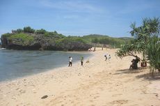 Lokasi Pantai Krakal yang Berpasir Putih di Gunungkidul Yogyakarta