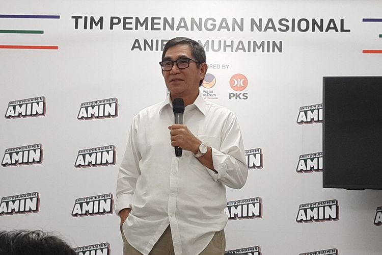Ketua Dewan Pakar Timnas Amin, Hamdan Zoelva saat ditemui di Menteng, Jakarta, Kamis (7/12/2023). 