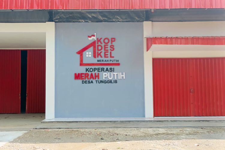 Pasang Rangka Baja, Pekerja Gedung Koperasi Merah Putih Tersengat Listrik