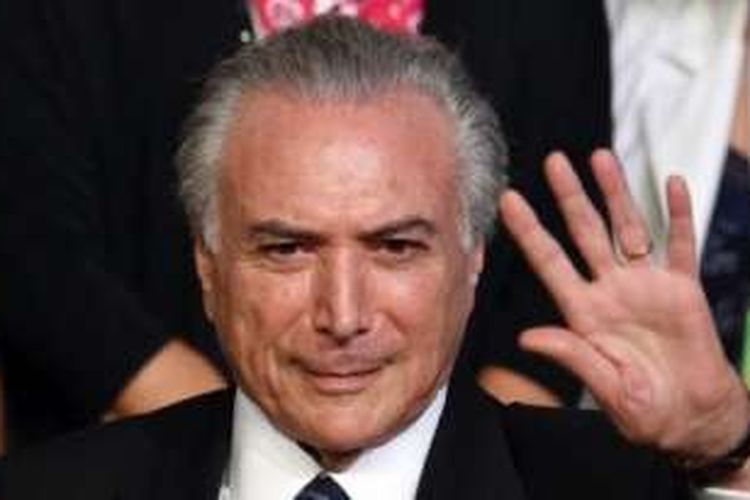 Michel Temer menjanjikan 'era baru' bagi Brasil setelah dia dilantik menjadi presiden untuk menggantikan Dilma Rousseff yang dilengserkan oleh sidang Senat negara itu pada Rabu (31/8/2016) 