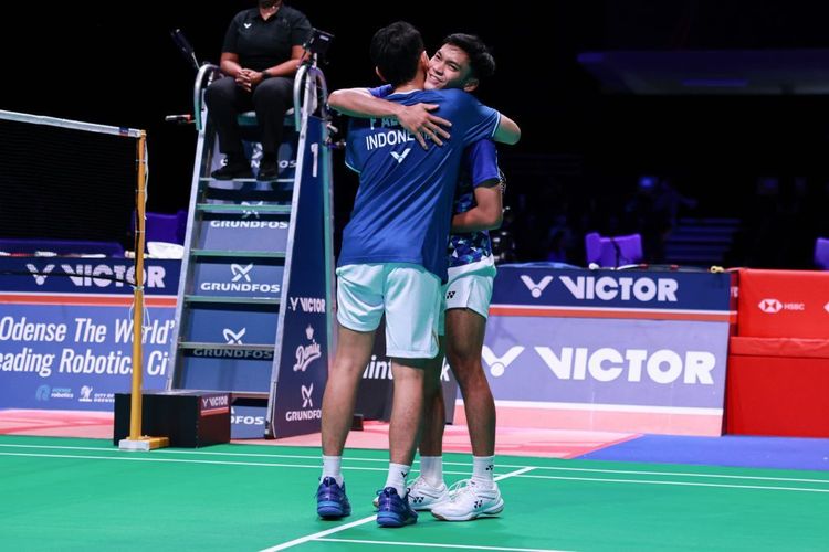 Keberhasilan Fajar Alfian/Muhammad Rian Ardianto mengalahkan Nur Mohd Azriyn Ayub/Tan Wee Kiong (Malaysia) membuat media Malaysia melayangkan pujian.