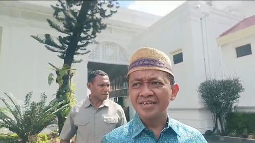Jawab Desakan Prabowo Mundur, Bahlil: Emang Kenapa Harus Ikut Pak Mahfud?