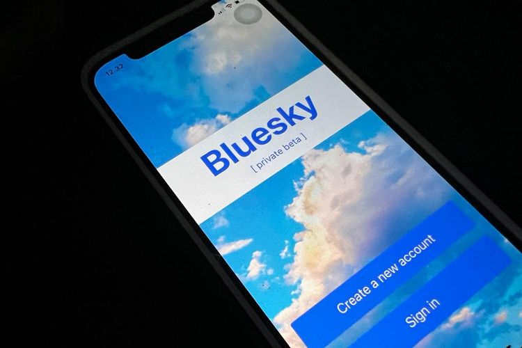 Ilustrasi aplikasi Bluesky versi beta yang tersedia sudah di App Store.