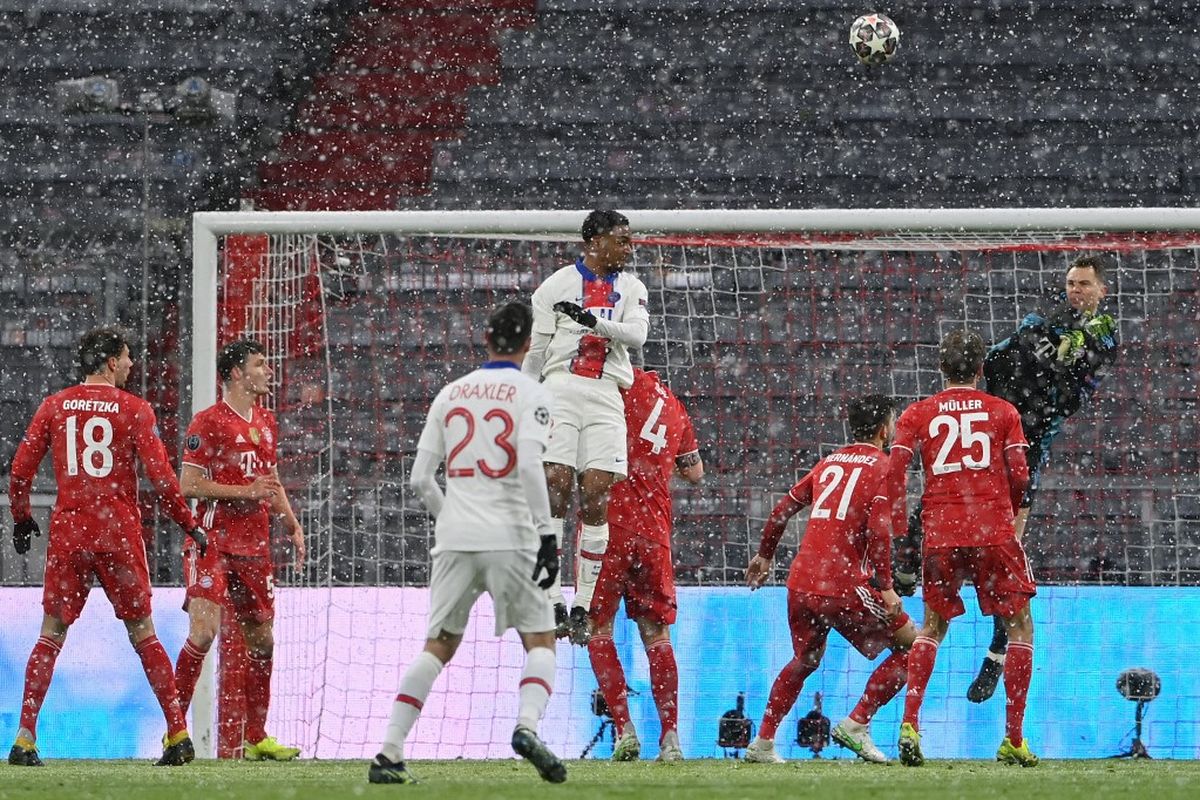 Pertandingan Bayern Muenchen vs PSG pada leg pertama perempat final Liga Champions 2020-2021 di Allianz Arena, Kamis (8/4/2021) dini hari WIB. Terkini, PSG dan Bayern kembali bertemu di babak 16 besar Liga Champions 2022-2023.
