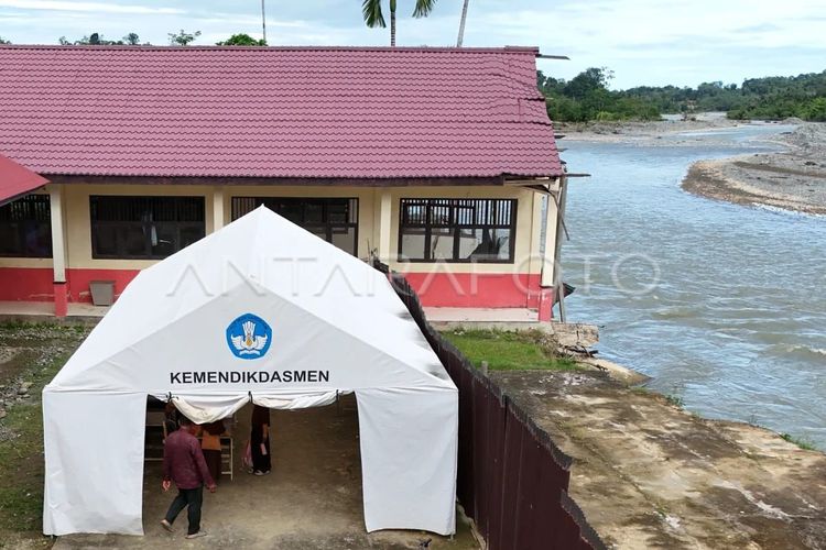 50 Murid SD di Aceh Barat Masih Belajar di Tenda Darurat Usai Sekolah Rusak Diterjang Banjir
