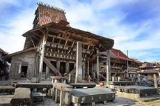 Rumah Adat Nias Omo Hada: Arsitektur, Struktur, dan Keunikan