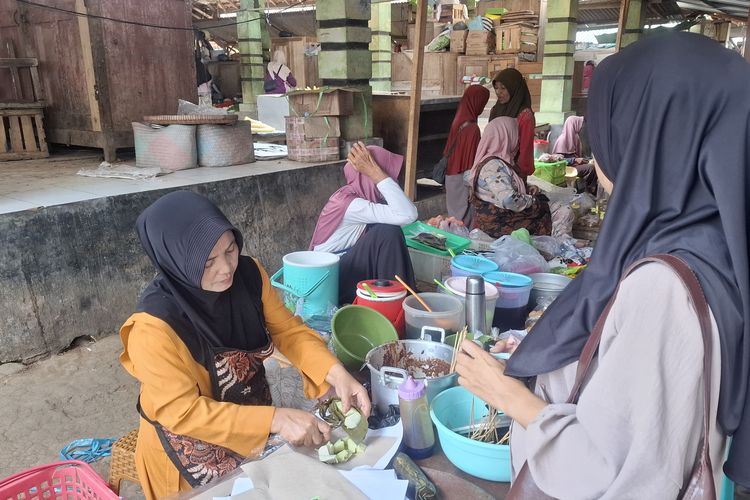 Menyusuri Pasar Kaliboto Purworejo, Rp 9.000 Sudah Bikin Kenyang