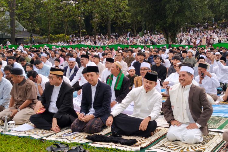 Gratis Masuk Kebun Raya Bogor, Warga dan Pejabat Shalat Id Bersama