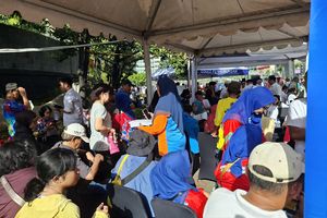 Lansia Kecewa, Sudah 3 Bulan Kartu Layanan Gratis Transportasi Tak Kunjung Dicetak