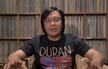 Ari Lasso saat memberikan klarifikasi terkait pembatalan konsernya. 
