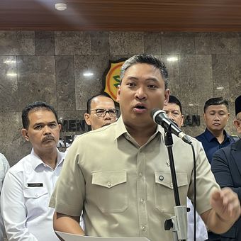 Sejumlah asosiasi petani hingga pengusaha sawit mengadukan anjloknya harga Tanda Buah Segar (TBS) ke Wakil Menteri Pertanian (Wamentan) Sudaryono alias Mas Dar, Selasa (26/5/2026).