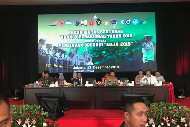 Polri menggelar rapat koordinasi lintas sektoral dalam rangka pengamanan Natal dan Tahun Baru 2020, di Auditorium Mutiara Perguruan Tinggi Ilmu Kepolisian (PTIK), Jakarta Selatan, Jumat (13/12/2019). 