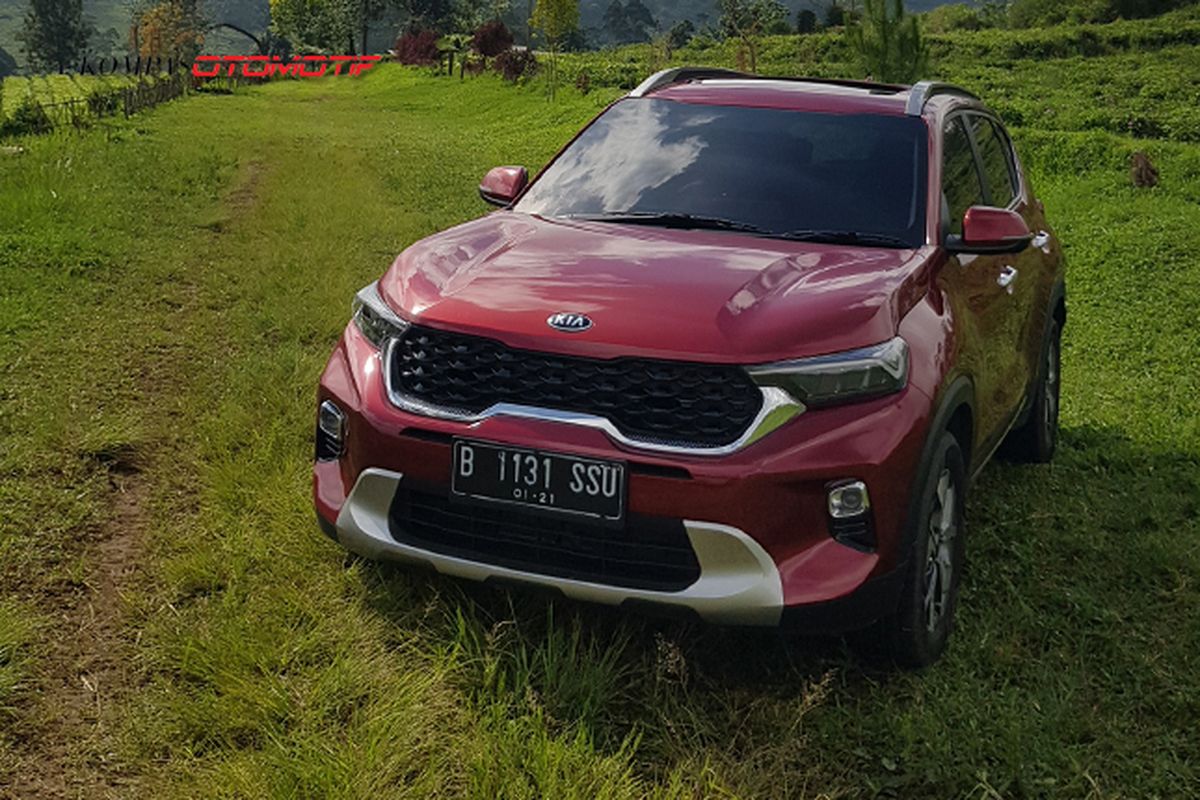 Test Drive Kia Sonet Premiere iVT