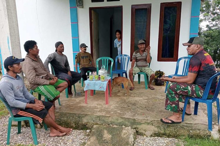 Tiga nelayan asal Banda, Kabupaten Maluku Tengaj yang hilang saat melaut tiga hari lalu ditemukam dalam keadaan selamat di perairan laut Pulau Malona, Rabu (12/6/2024)