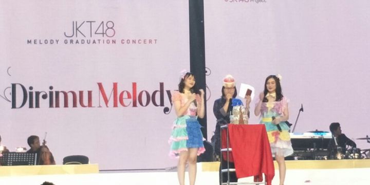 Momentum perayaan hari ulang tahun ke-26 Melody JKT48 dalam Melody Graduation Concert, Dirimu Melody di Hall Kota Kasablanca, Jakarta Selatan, Sabtu (24/3/2018).