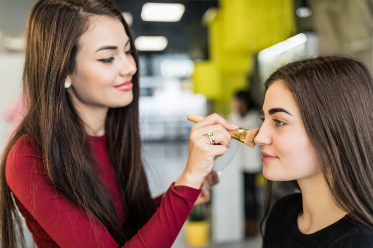 Tren Contour Hidung Tanpa Blending, Apa Itu?