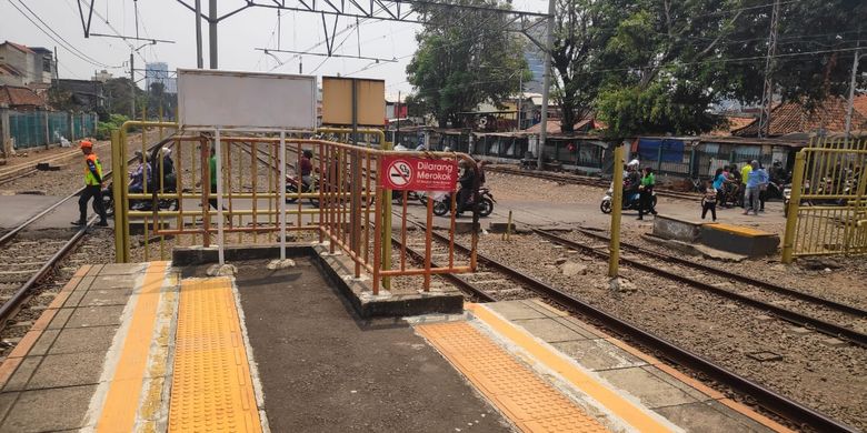 Ini Penjelasan Pt Kai Soal Ka Lokal Tidak Berhenti Di Stasiun Kemayoran Halaman All Kompas 