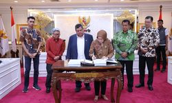 Wujud Akuntabilitas Pemerintah, Kementerian PANRB Terima Hasil Reviu LKjPP dari BPKP