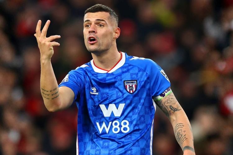 Kapten Sunderland, Granit Xhaka