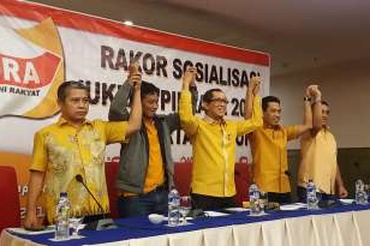 Konferensi Pers Partai Hanura sebelum melakukan rapat koordinasi sosialisasi petunjuk dan pelaksanaan Pilkada Serentak 2017 di Jakarta, Selasa (28/3/2016)