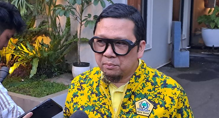 DPR: Jika KPU Gagal Jelaskan soal Sirekap, Tak Usah Pakai di Pilkada