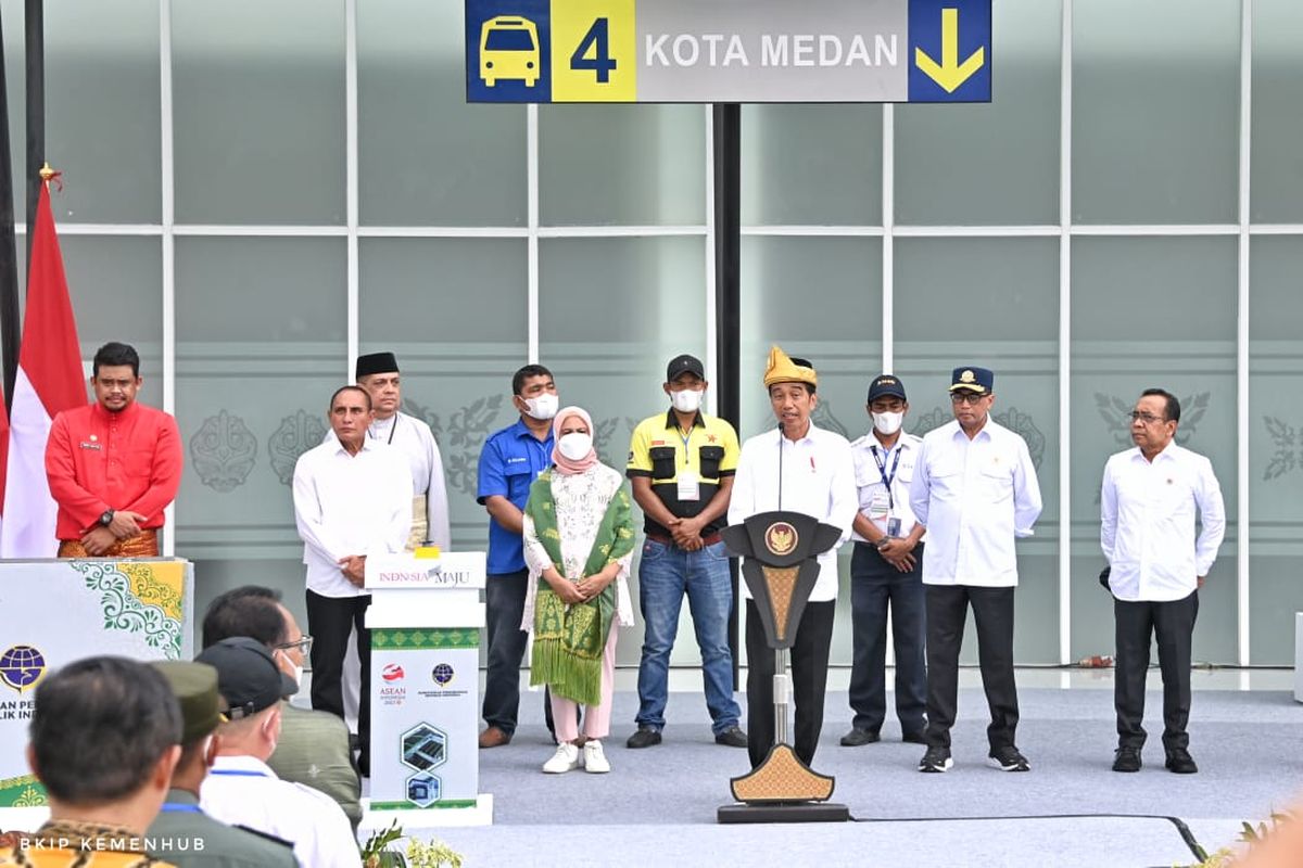 Presiden RI Joko Widodo didampingi Menteri Perhubungan RI Budi Karya Sumadi meresmikan dua Terminal Tipe A di Sumatera Utara, yaitu Terminal Tipe A Amplas di kota Medan dan Terminal Tipe A Tanjung Pinggir di kota Pematang Siantar. Peresmian kedua terminal tersebut, dilakukan di Terminal Tipe A Amplas, Medan, Kamis (9/2).