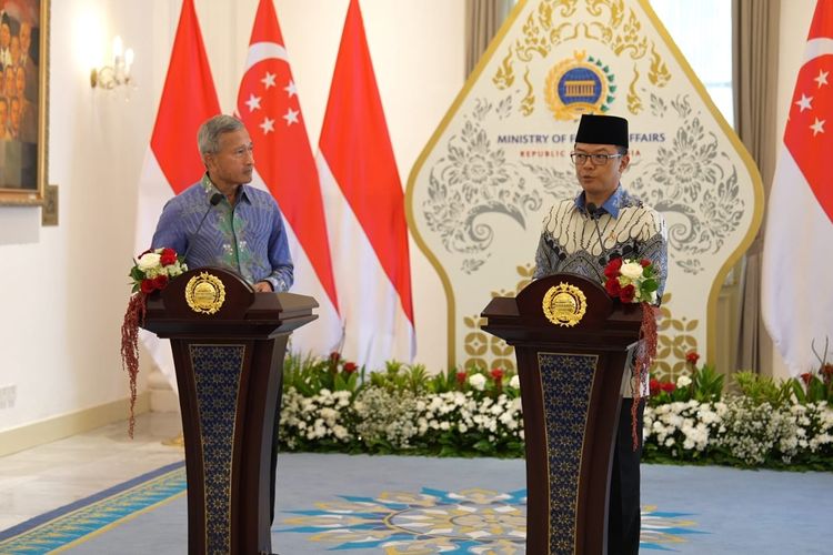 Menlu RI-Singapura Bertemu, Perkuat Kerja Sama Energi di Tengah Konflik Timur Tengah