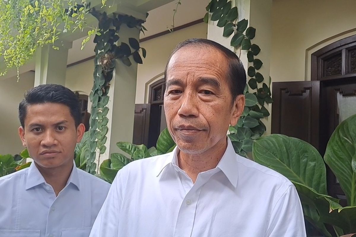 Jokowi Buka Suara Soal Gugatan Wanprestasi Mobil Esemka