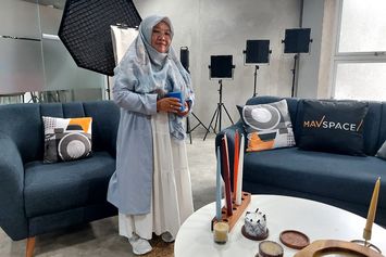 Ambil Ilmu dari Warga Perancis, Dhanu dan Yulianah Sukses Berbisnis Lilin Organik