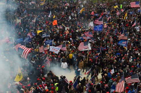 Didakwa Terlibat Kerusuhan Gedung Capitol, Pendukung Trump Bunuh Diri di Ruang Bawah Tanah