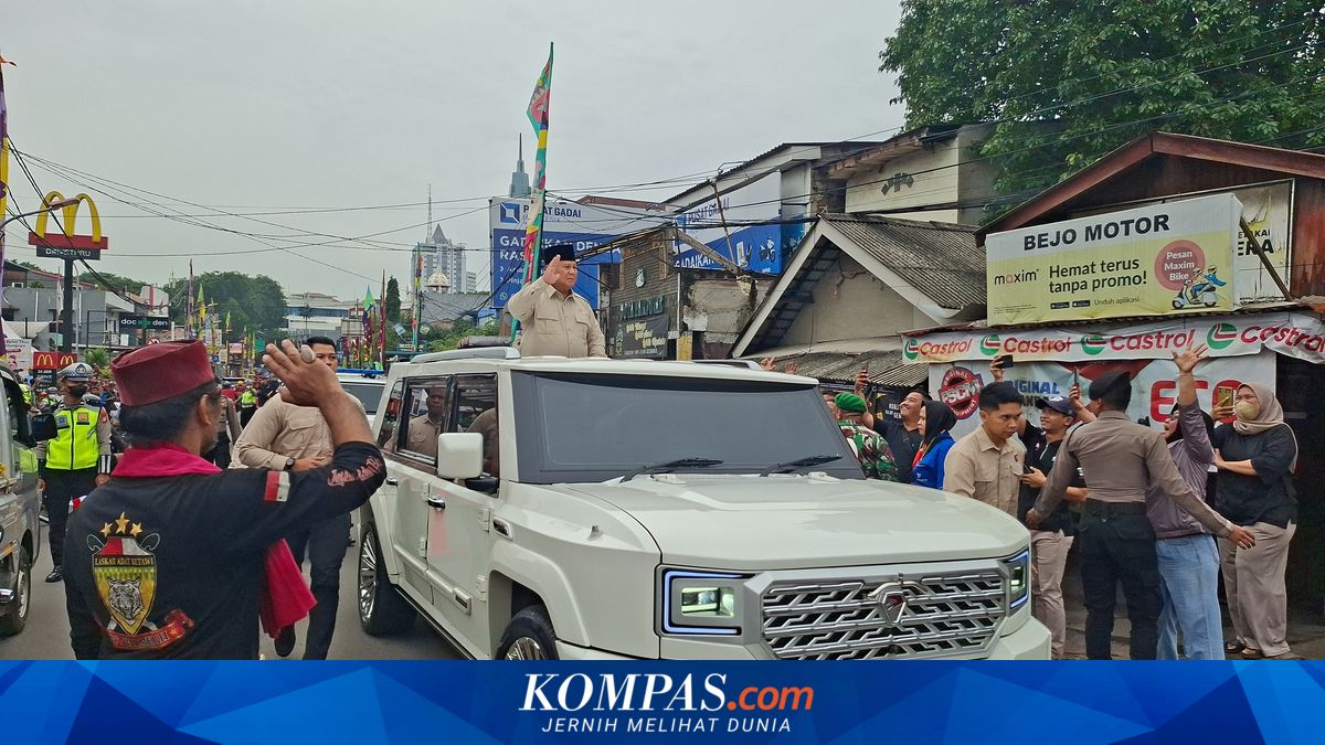 Prabowo Tiba di Palmerah, Warga Histeris dan Berebut Menyapa ~WR

Klik untuk baca: