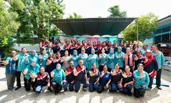 Ketum TP PKK Dorong Kesadaran Kesehatan Pelajar Alor melalui Cek Kesehatan Gratis