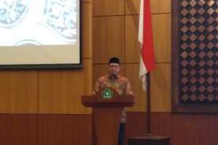  Menteri Agama Lukman Hakim Saifuddin di kantor Kemenag, Jakarta, Senin (12/9/2016)