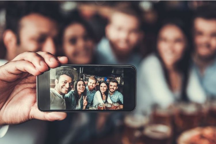 Ilustrasi selfie
