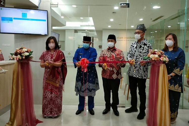Eka Hospital Pekanbaru, Riau, meresmikan Gatam Institute Orthopedic and Spine. 