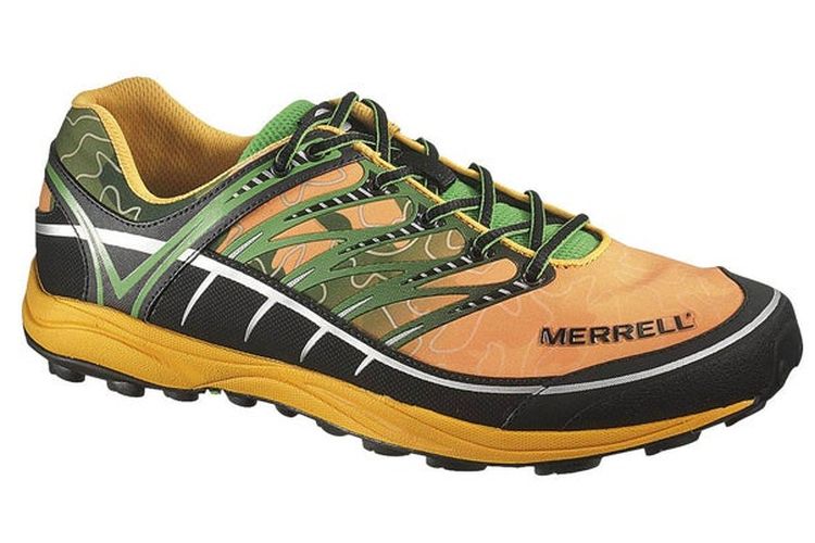 sepatu lari Merrel