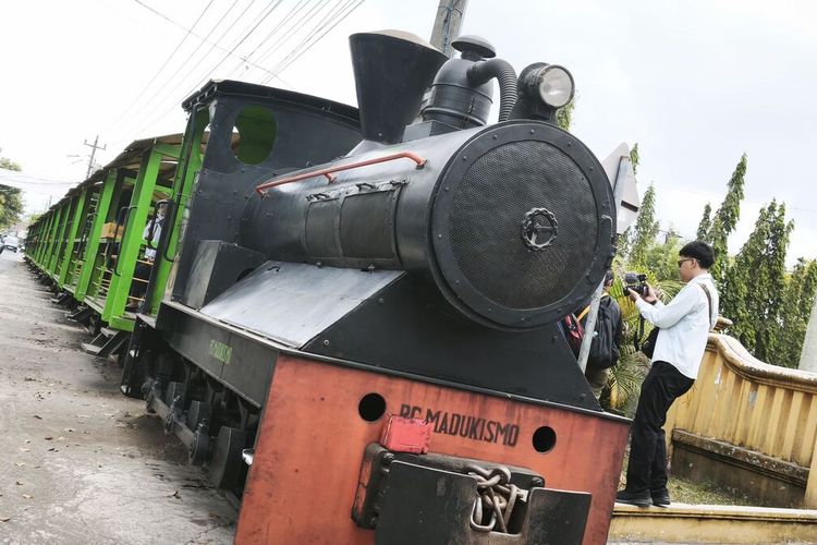 Wisata ke Pabrik Gula Madukismo Yogyakarta, Bisa Naik Lori